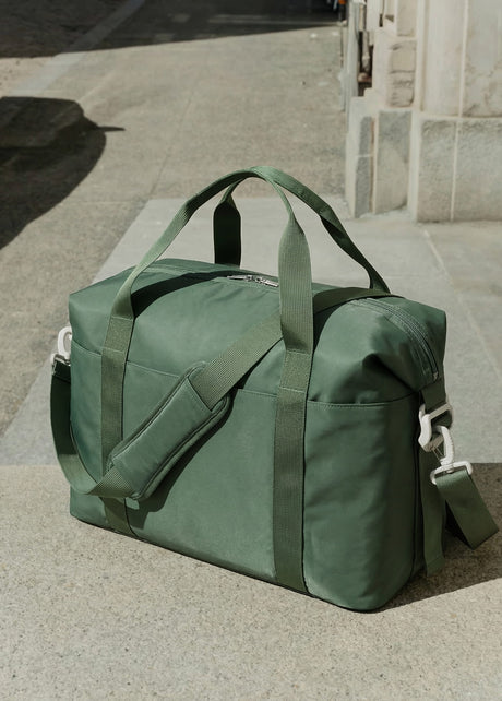 MOVE Travel Weekender Bag